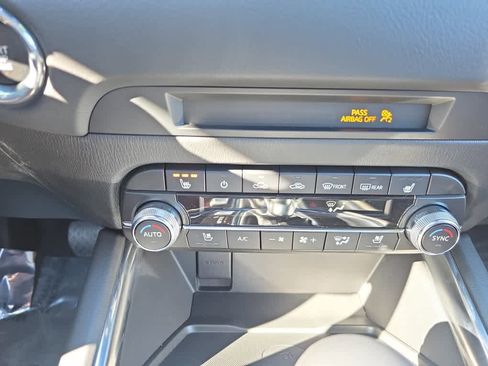 Used 2025 MAZDA CX-5 Carbon Edition image 18