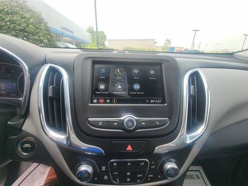 Used 2019 Chevrolet Equinox LT AWD/4WD image 21