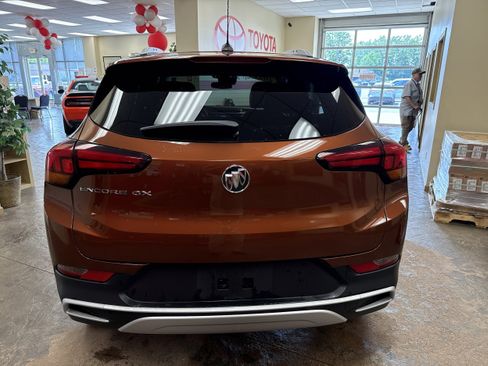 Used 2021 Buick Encore GX Select FWD image 24
