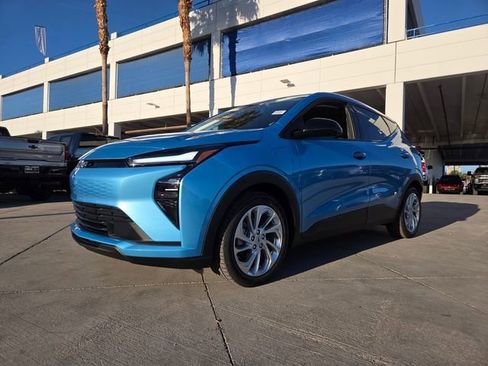 New 2027 Chevrolet Bolt LT w/ Comfort Package image 2