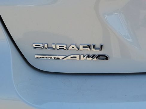 Used 2025 Subaru Crosstrek 2.5i Premium AWD/4WD image 30