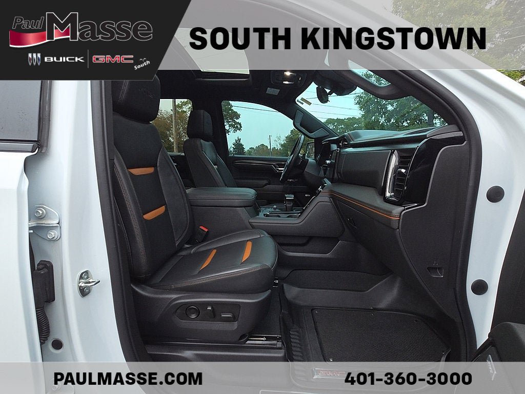 Used 2024 GMC Sierra 1500 AT4 w/ Technology Package AWD/4WD image 32