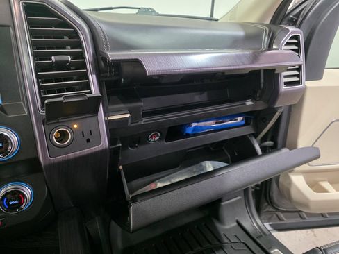 Used 2021 Ford F350 Limited AWD/4WD image 25