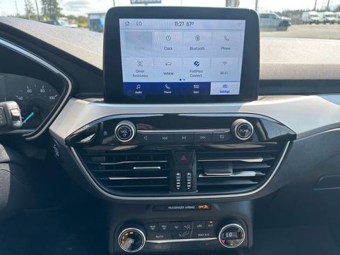 Used 2020 Ford Escape SE AWD/4WD image 15