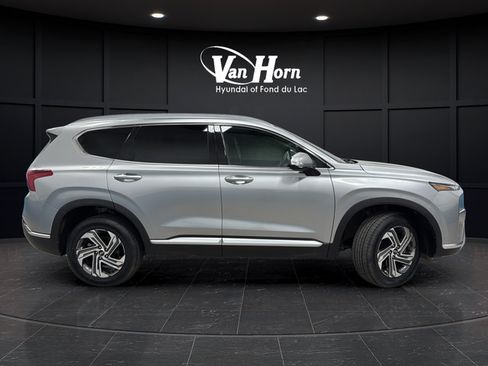 Used 2022 Hyundai Santa Fe SEL w/ Convenience + Premium Package AWD/4WD image 8