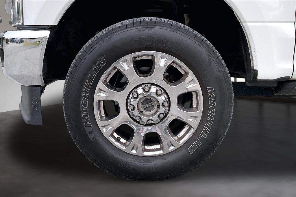Used 2022 Ford F250 King Ranch w/ King Ranch Ultimate Package AWD/4WD image 32