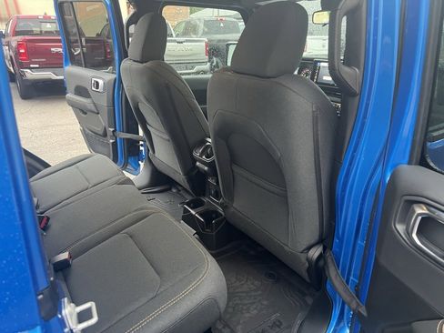 New 2025 Jeep Wrangler Sahara image 31