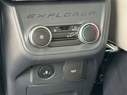 New 2026 Ford Explorer Active w/ Active Comfort Package image 20