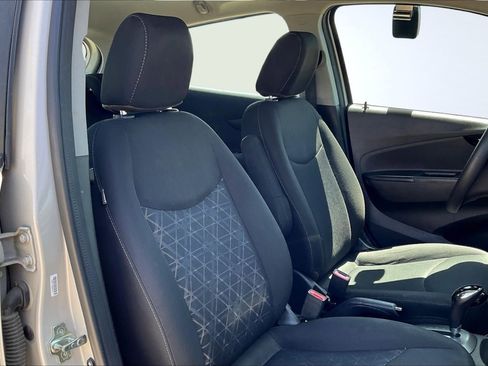 Used 2020 Chevrolet Spark LT image 7