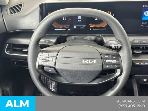 Used 2025 Kia K4 FWD image 26