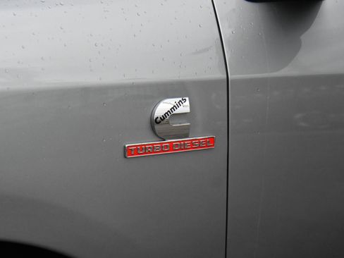 Used 2024 RAM 2500 Laramie image 14