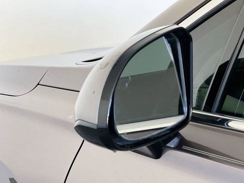 Used 2020 Hyundai Santa Fe SEL w/ Convenience Package image 10