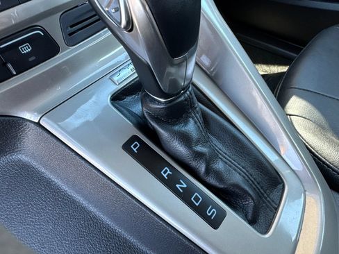 Used 2012 Ford Focus SEL FWD image 30