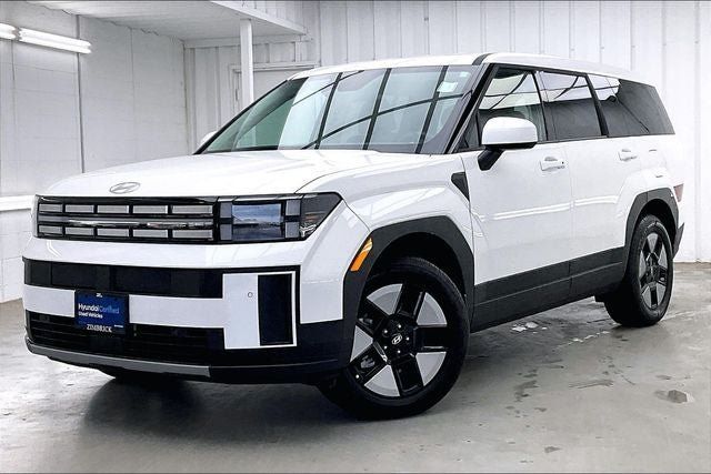 Used 2026 Hyundai Santa Fe SE AWD/4WD image 2