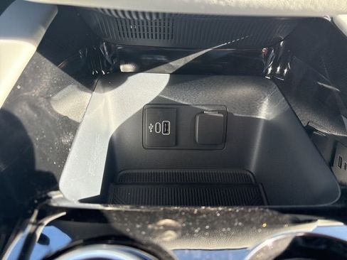 New 2026 Ford Explorer Platinum w/ LUX Leather Package image 21