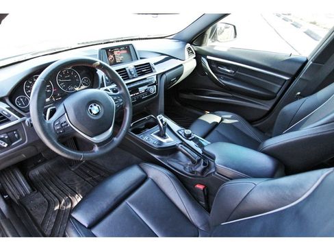 Used 2017 BMW 330i Sedan image 15