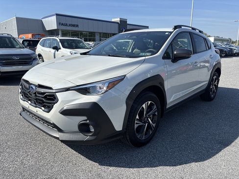 Certified 2024 Subaru Crosstrek 2.0i Premium image 3