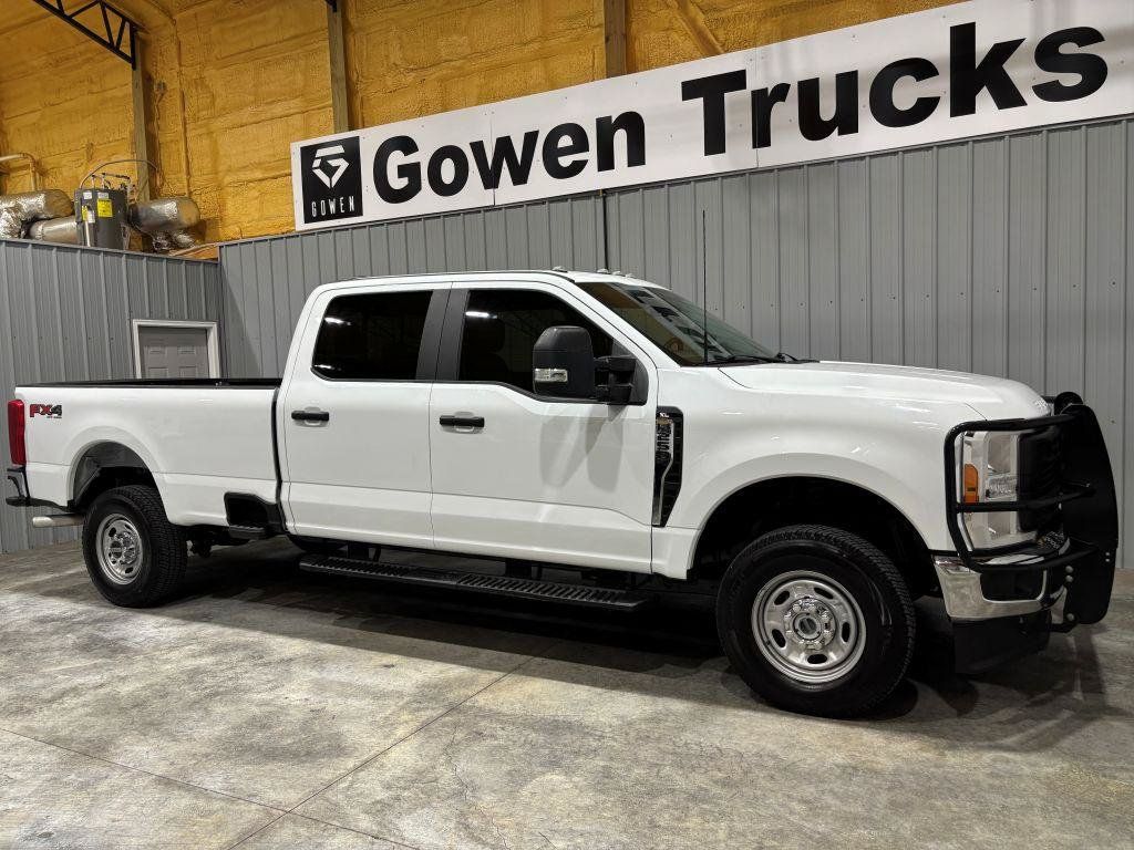 Used 2023 Ford F250 XL w/ XL Driver Assist Package AWD/4WD image 3