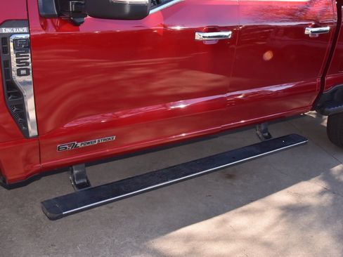 Used 2023 Ford F250 King Ranch w/ Chrome Package image 40