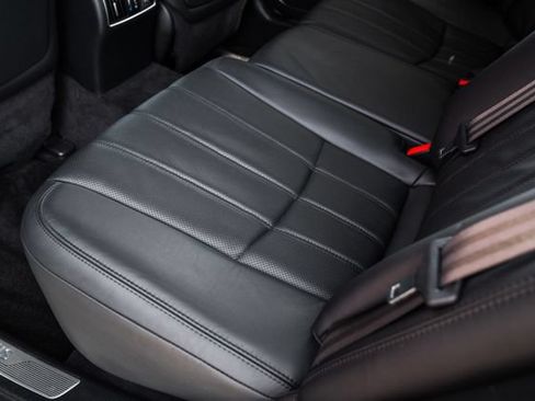 Used 2012 Hyundai Equus Signature RWD image 76