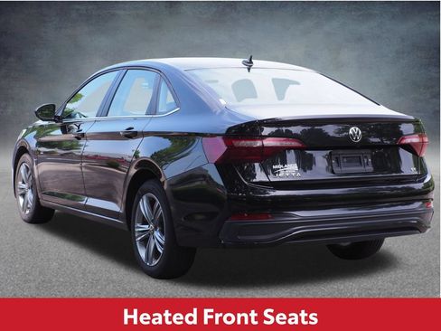 Used 2024 Volkswagen Jetta SE FWD image 9