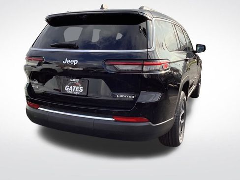 Used 2024 Jeep Grand Cherokee L Limited w/ Luxury Tech Group II image 9