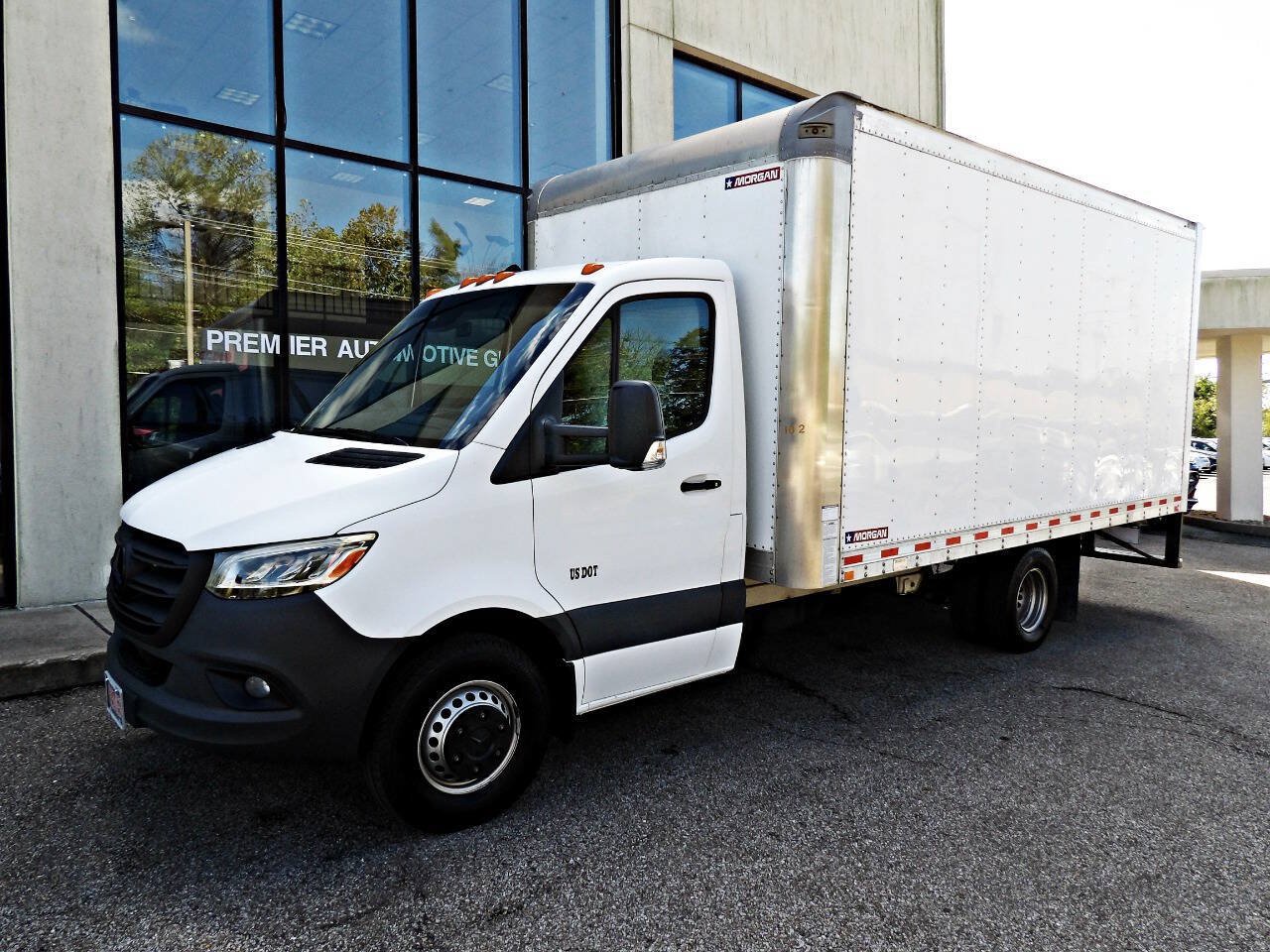 Used 2019 Mercedes-Benz Sprinter 170 image 1