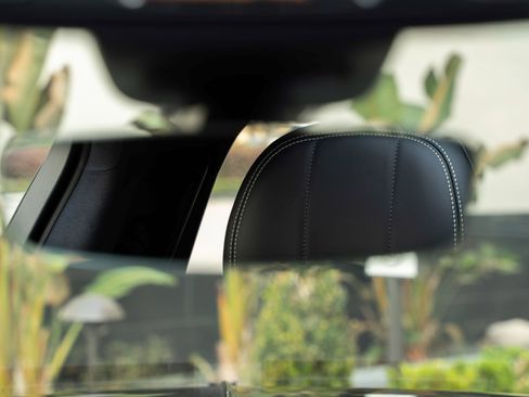 Used 2026 Bentley Flying Spur Azure image 33