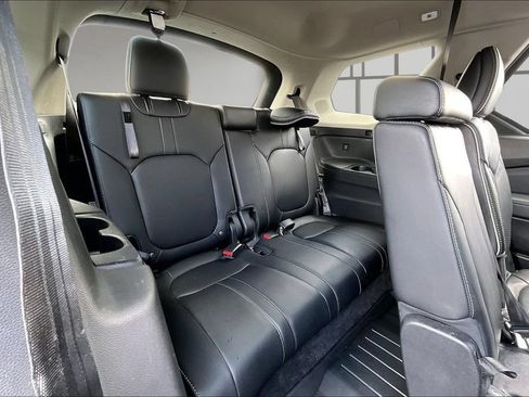 Used 2025 Honda Pilot Elite image 28