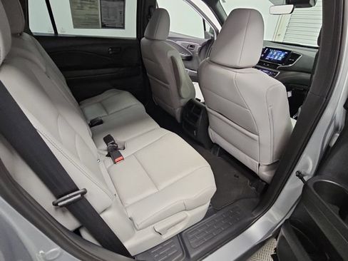 Certified 2023 Honda Passport EX-L image 37