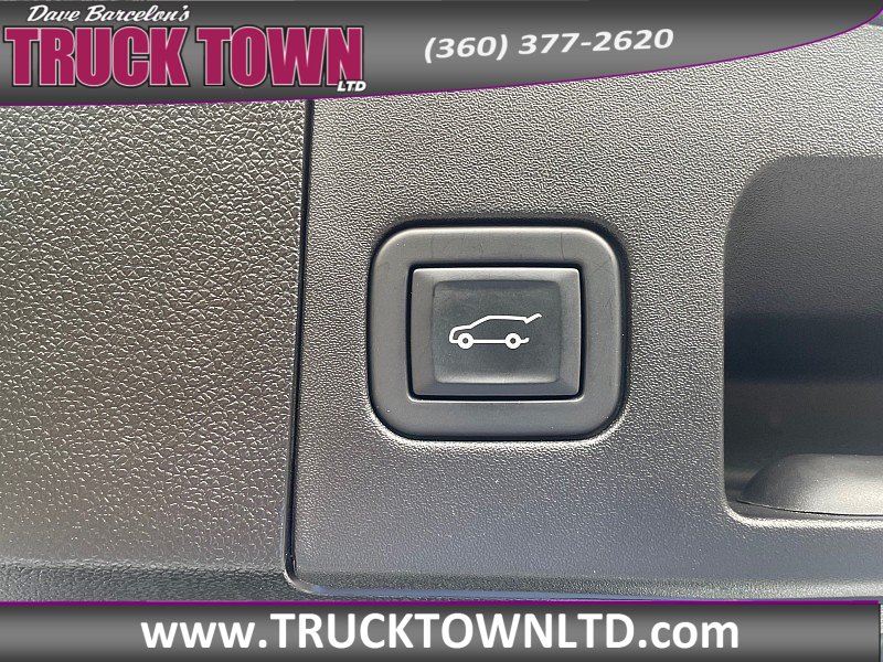 Used 2021 Cadillac XT4 Sport AWD/4WD image 12