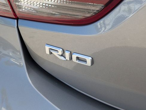 Used 2023 Kia Rio S image 11