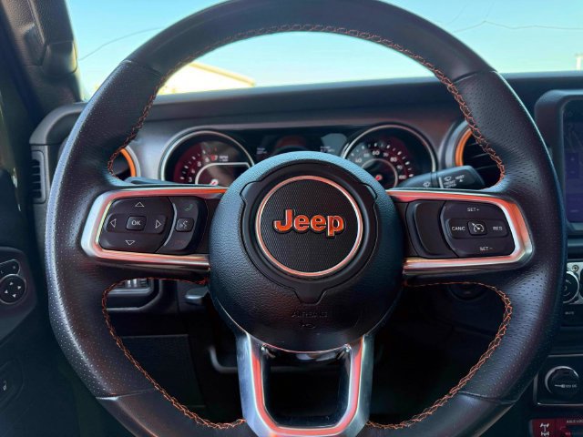 Used 2022 Jeep Gladiator Mojave AWD/4WD image 19