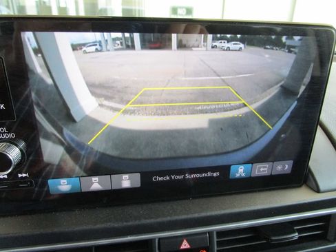 Used 2025 Honda Pilot EX-L image 42