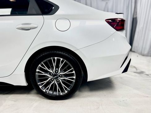 Used 2022 Kia Forte GT-Line w/ GT-Line Technology Package FWD image 13
