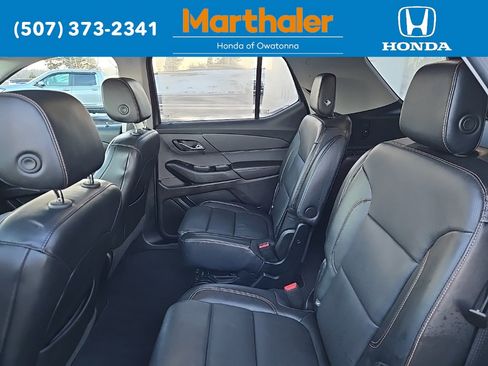 Used 2018 Chevrolet Traverse Premier image 12