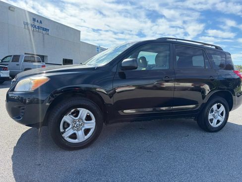 Used 2011 Toyota RAV4 4WD V6 w/ Tow Prep Pkg image 3