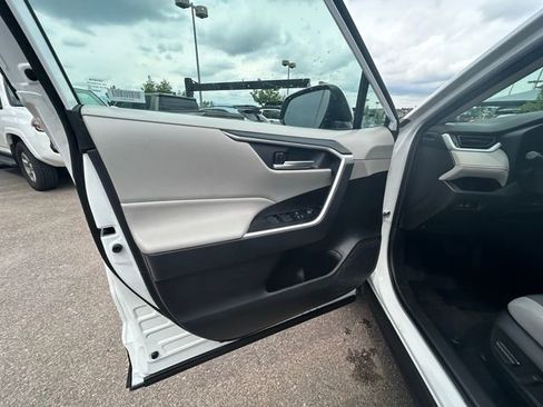 Used 2024 Toyota RAV4 XLE image 10