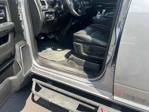 Used 2024 RAM 2500 Laramie AWD/4WD image 11