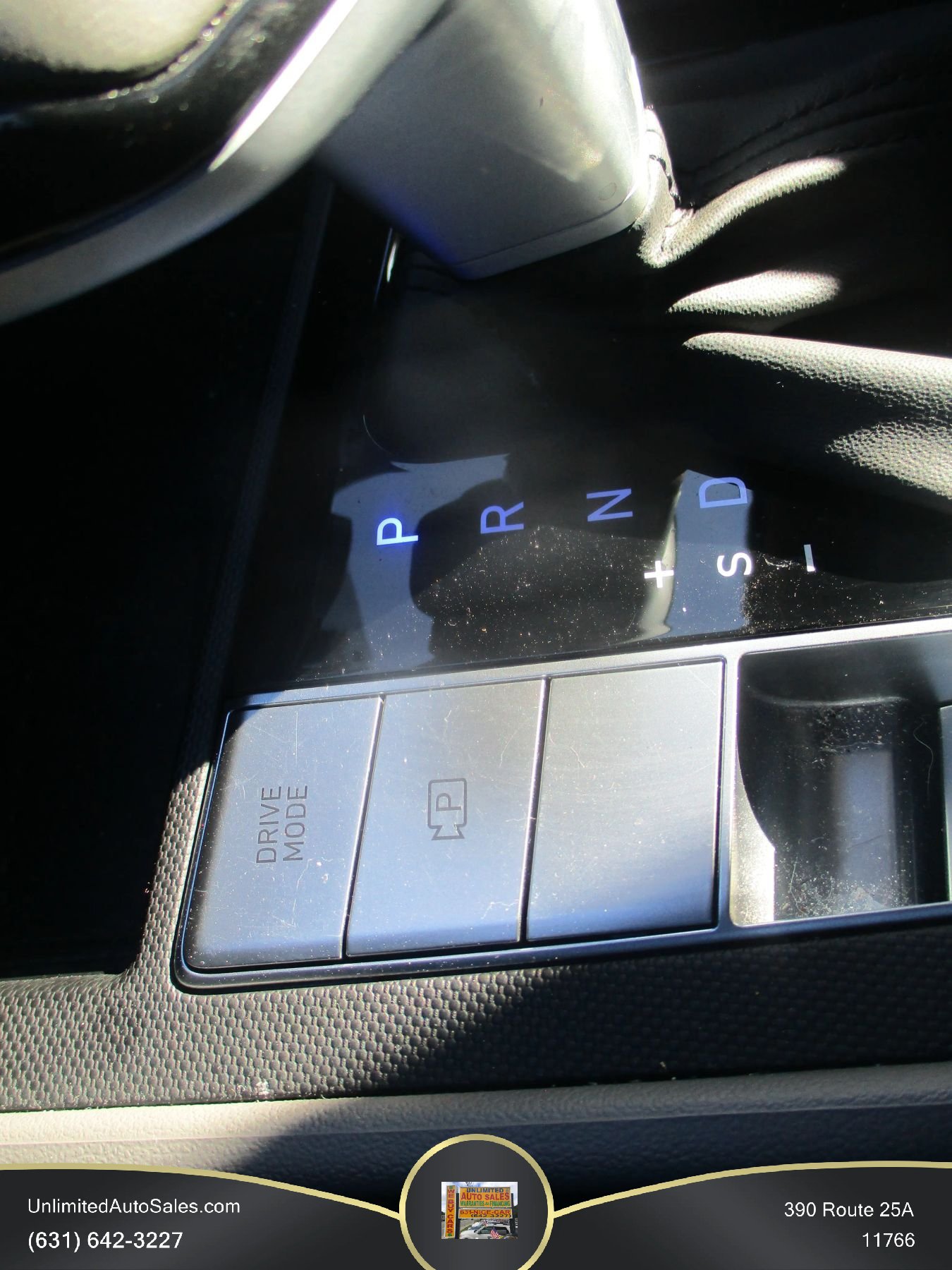 Used 2022 Hyundai Elantra SEL w/ Convenience Package FWD image 13