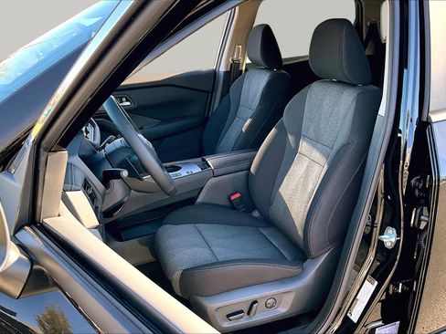 New 2026 Nissan Rogue SV w/ Cold Weather Package FWD image 9