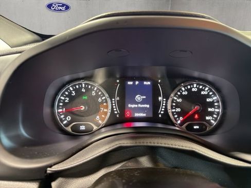 Used 2023 Jeep Renegade Latitude w/ Premium Group AWD/4WD image 26