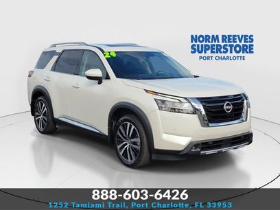 Used 2024 Nissan Pathfinder Platinum