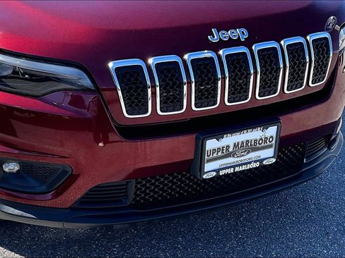 Used 2019 Jeep Cherokee Latitude Plus w/ Cold Weather Group image 28