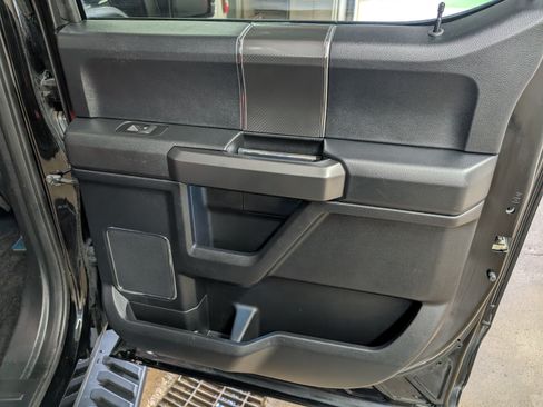 Used 2017 Ford F150 Lariat AWD/4WD image 7