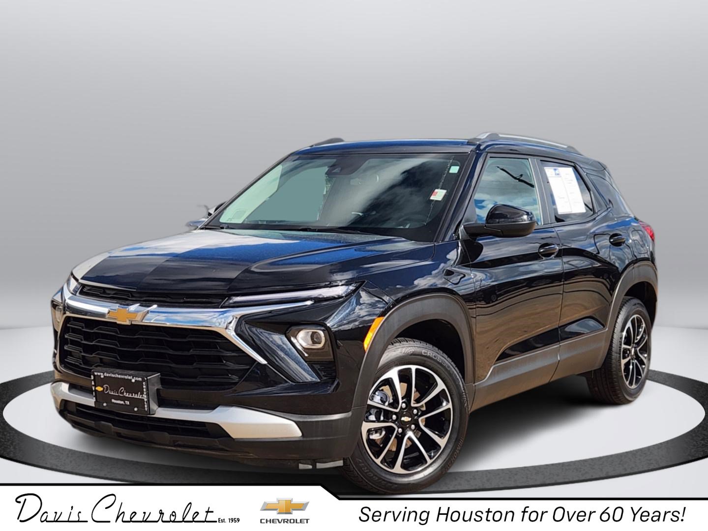 Used 2025 Chevrolet TrailBlazer LT AWD/4WD image 1