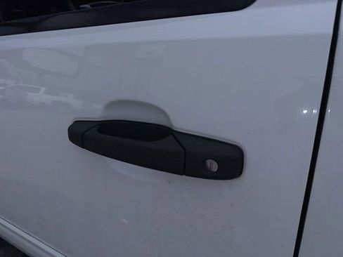 Used 2013 Chevrolet Silverado 2500 LT w/ Convenience Package AWD/4WD image 32