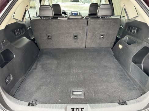 Used 2024 Ford Edge SEL image 30