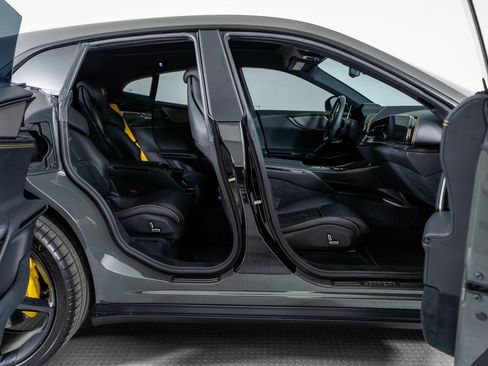 Certified 2025 Ferrari Purosangue AWD/4WD image 50