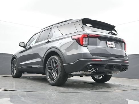 New 2026 Ford Explorer Platinum w/ LUX Leather Package AWD/4WD image 52